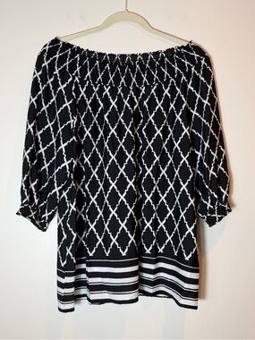 Chico’s Black & White Geometric Lattice Blouse Ruffled Neck Smocked Size 1 NWT